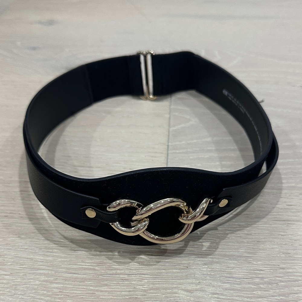 H&M Black Belt with Silver Chain Detail